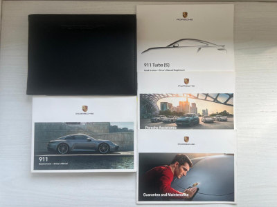 PORSCHE 911 992 TURBO CABRIOLET (2021) 45