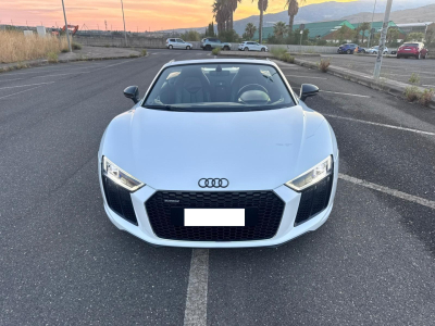 AUDI R8 SPYDER 5.2 V10 FSI QUATTRO S-TRONIC (2016) 1