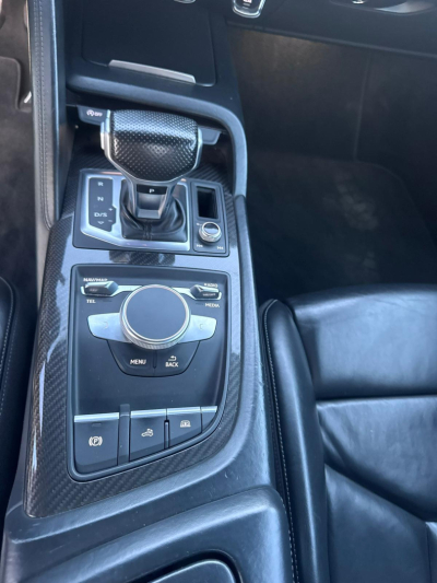 AUDI R8 SPYDER 5.2 V10 FSI QUATTRO S-TRONIC (2016) 7